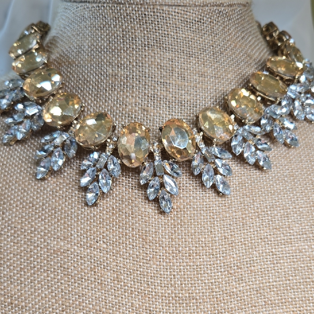 Stunning Champagne And Clear Rhinestone Statement Necklace - Unbranded